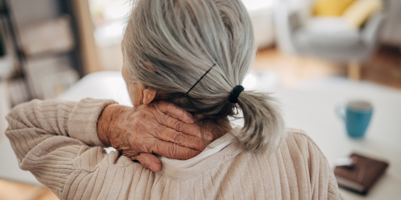 How Neck Pain Affects Falls Risk